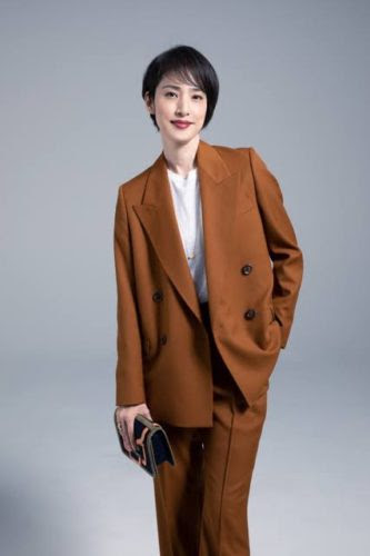 現代の髪型 ベスト天海 祐希 髪型 ショート