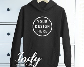 Download Hooded sweatshirt mock up, black hoodie mockup, hanging ...