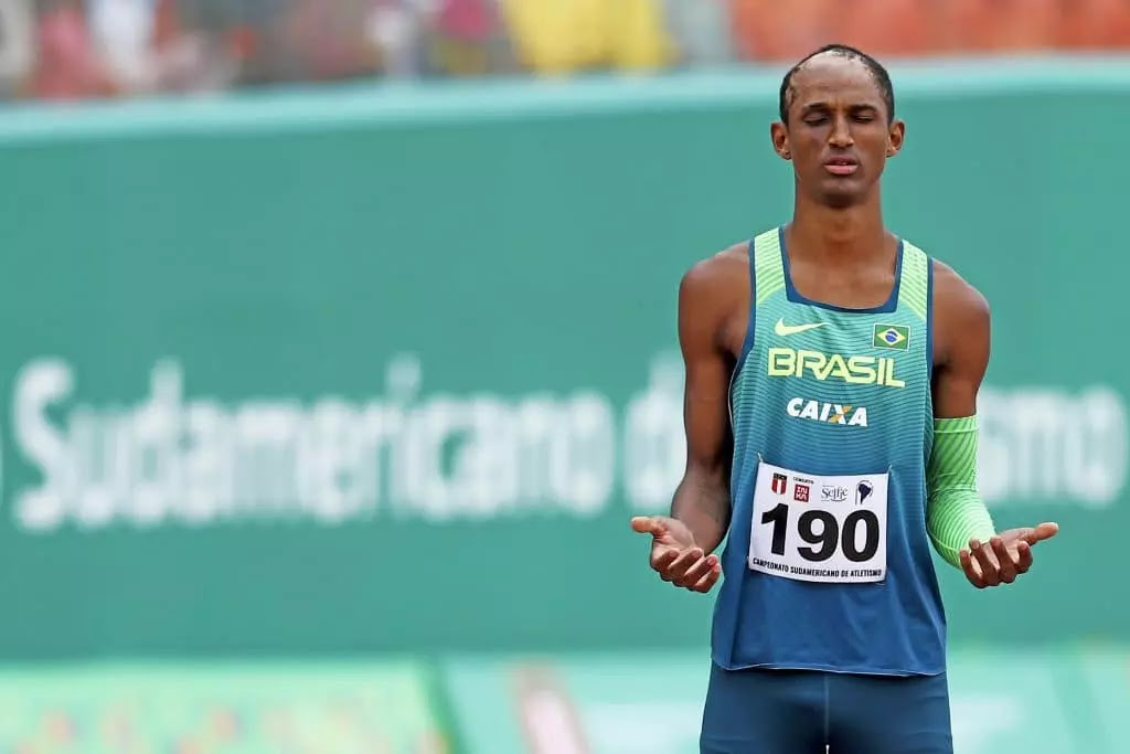 Alison brendom alves dos santos is a brazilian athlete specialising in the 400 metres hurdles. Alison Dos Santos Do Atletismo Revela Maior Dificuldade De Sua Prova