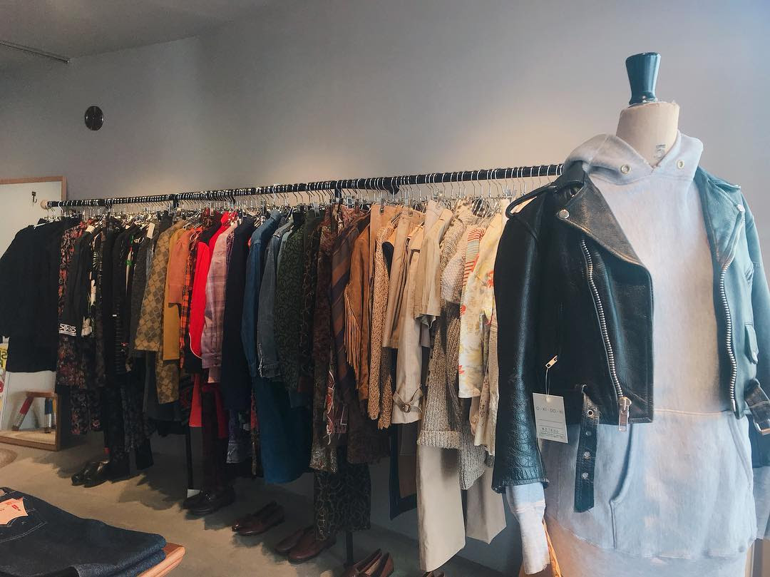 エレガント新宿 安い 服屋 メンズ 人気のファッションスタイル