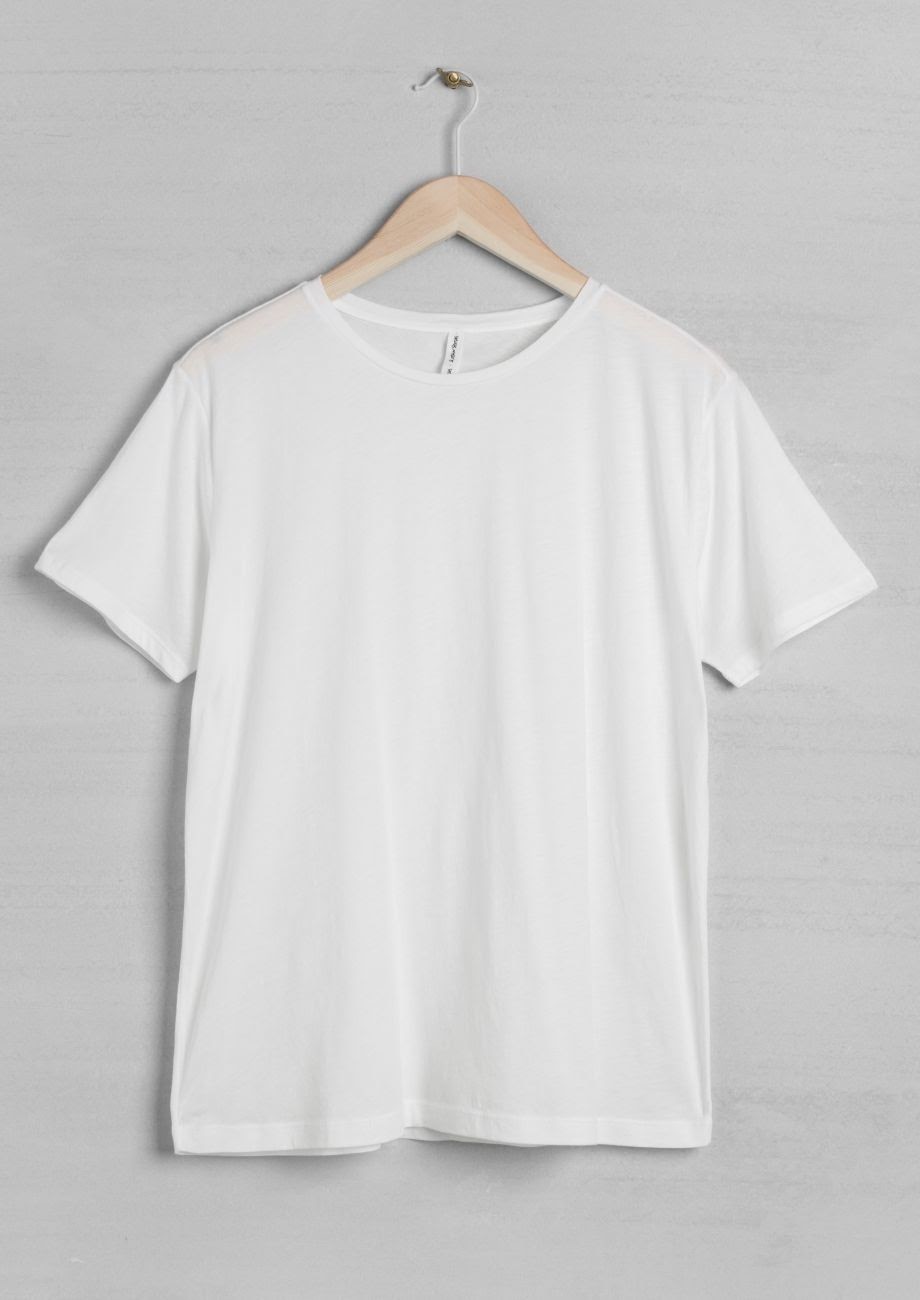 Download 1741+ Plain White T Shirt Mockup Best Free Mockups - Good ...
