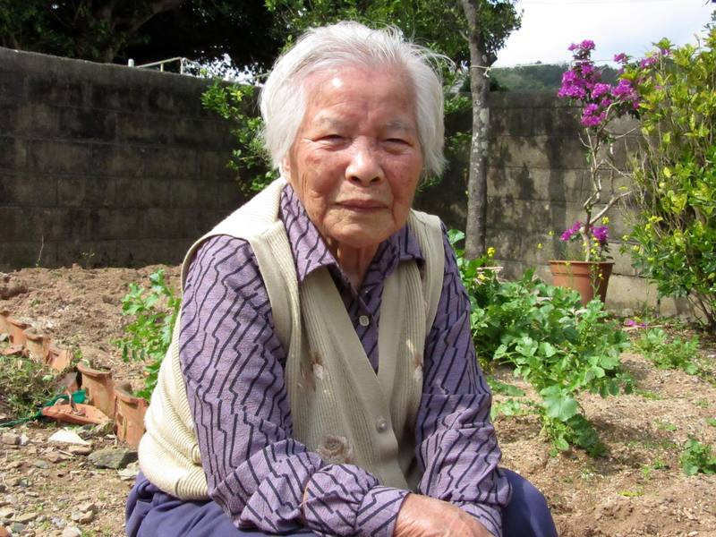  Okinawa Toki Arashiro, un anciano 'joven' de 99 años