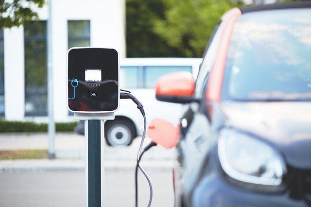 Günstig von privat mieten aber auch für eine gute vermietung ihrer ferienhaus. Elektromobilitat Neue Fordermittel Fur Private Wallboxen Bereitgestellt