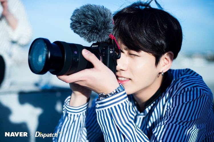 Nov 28, 2020 · direct to home (dth) operator sun direct has recently started allowing potential new acquisitions to pick from either of the three models of customer premises equipment (cpe) it offers namely the entrustment model, outright model, and rental model…. Jungkook Jungkook Bts Foto 41175676 Fanpop