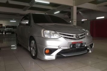  Mobil  Balap Etios  Valco 