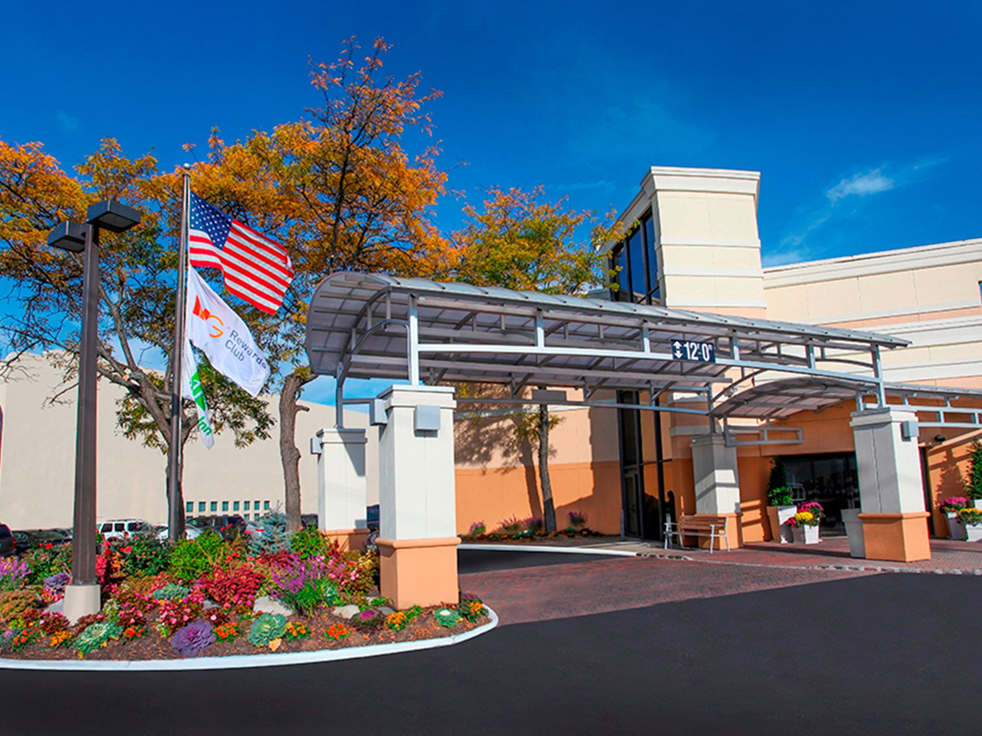 Discount 70% Off Holiday Inn Westbury Long Island United ...