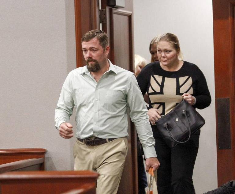 Sidney Moorer with his wife Tammy enter the courtroom for the final day of the obstruction of justice trial. Moorer was found guilty of obstruction of justice in the 2013 disappearance of Heather Elvis. Aug. 30, 2017.