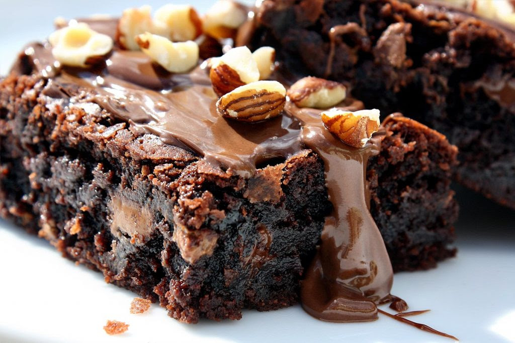 Jika anda sudah mampu membuatnya dengan tekstur yang lembut dan empuk, berarti. Resep Kue Brownies Lumer Yang Lezat Dan Meleleh Di Mulut