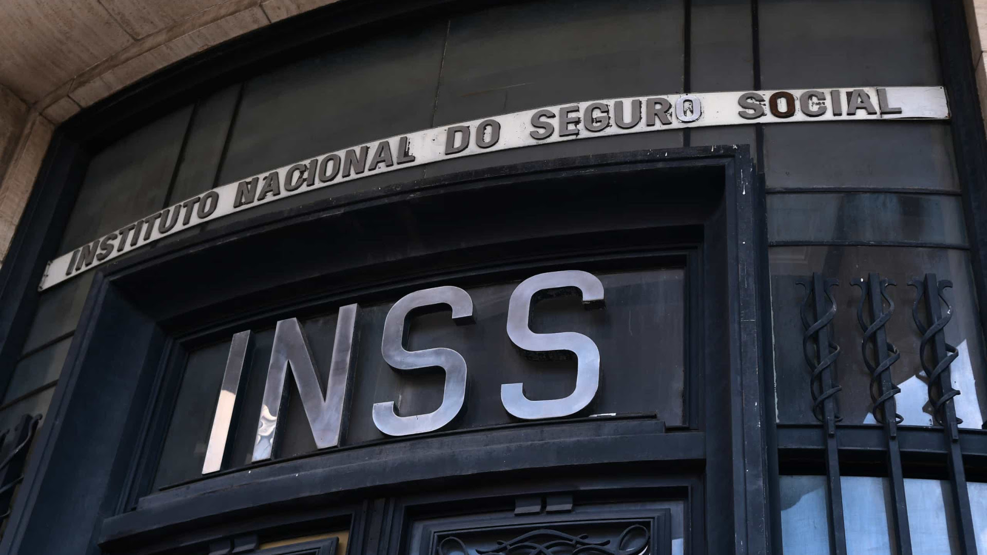 Transição de Lula recebe informação de que fila do INSS já passa de 5 milhões