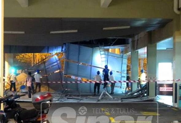 Pelawat direktori kerajaan hospital enche' besar hajjah khalsom. Sebahagian Siling Di Wad Kecemasan Hospital Kluang Runtuh Astro Awani