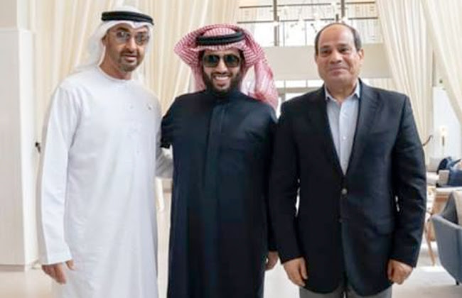 النوم لساعات طويلة تفوق الـ 9 ساعات يوميًا، مما يؤدي إلى الشعور بالكسل والنعاس وثقل في الرأس. ØªØ±ÙƒÙŠ Ø§Ù„ Ø§Ù„Ø´ÙŠØ® Ø¹Ø³ÙƒØ±ÙŠ