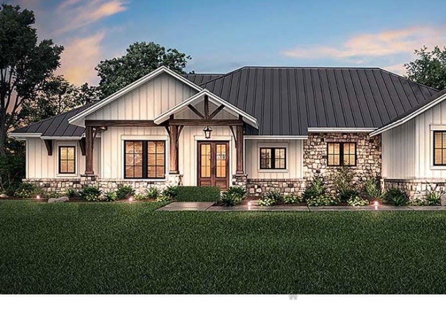 Large Ranch Home Plans - House Blueprints