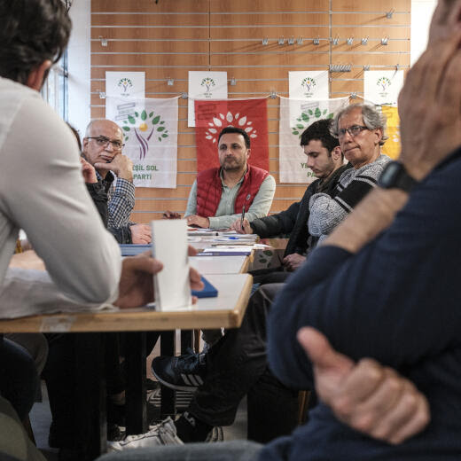 Assemblée du parti politique vert "Yesil Sol", association kurde, Lausanne, Suisse, le 26 avril 2023.