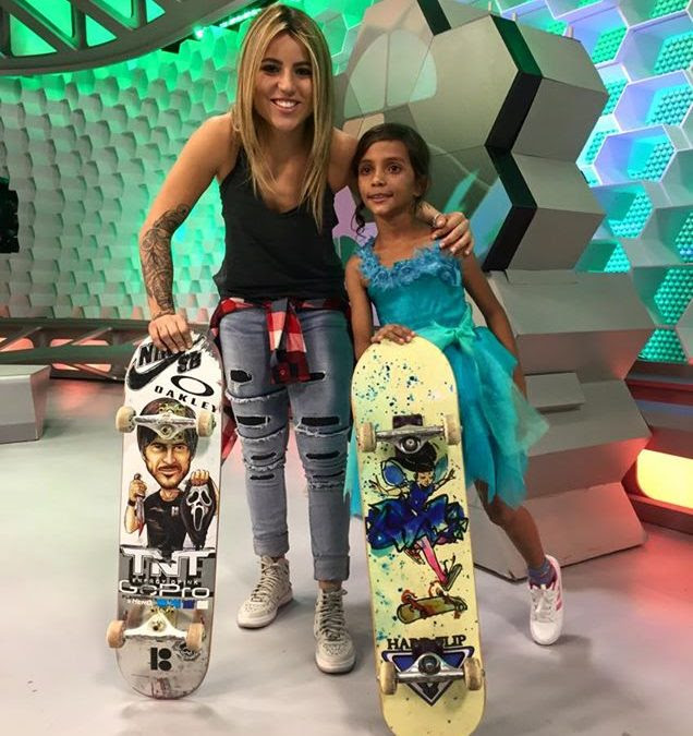 1,716,053 likes · 26,022 talking about this. Leticia Bufoni Platz 3 In Afrika Wieder Mit Einem Plan B Skateboard Gesichtet Boardstation De Skateboard News Videos Und Mehr