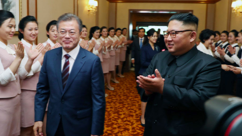 As Koreas Make Peace, Will Trump End the War?