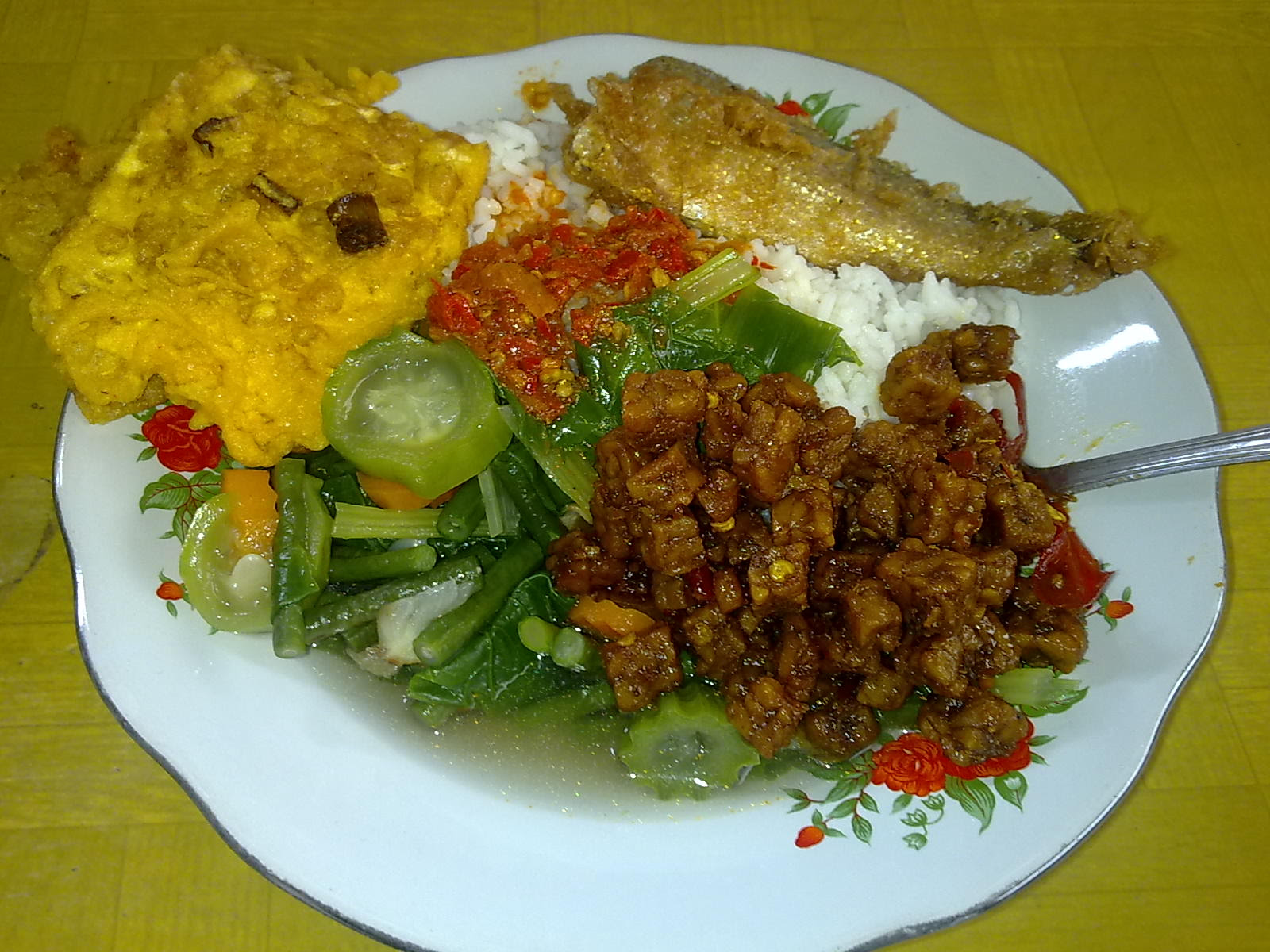 Gambar Animasi Nasi - Walls Zee