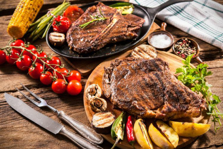 All you need to know about steak, traditional argentine food, italian specialties, desserts, mate and wine tasting. Argentina Food Drink Tnt Magazine Tnt Magazine