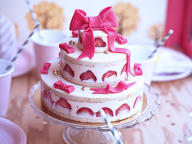 Image Anniversaire Femme Gateau Beatris