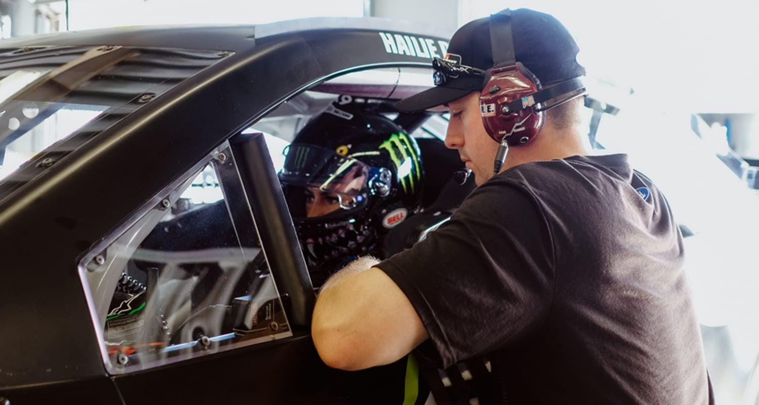 Van wikipedia, de gratis encyclopedie. Hailie Deegan Looking To Accelerate Learning Curve Arca