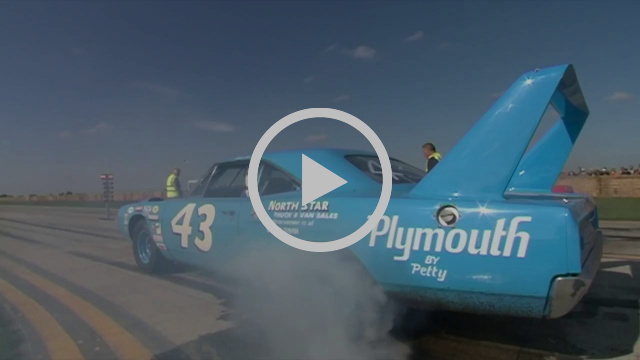 The Footman James Sywell Classic: Pistons & Props 2017 Promo Video