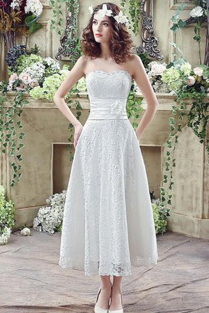 Vestito spalline cuore / maggie sottero collezione 2016 abito bianco modello lineare con cintura gioiello e spalline decorate corpetto bianco a cuore gonna morbida e leggiadra unadonna it il. Abito Da Sposa Cuore Con Fiore Semplice Corto All Aperto Gillne It