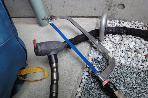 自転車 鍵 壊し 方 ニッパー
