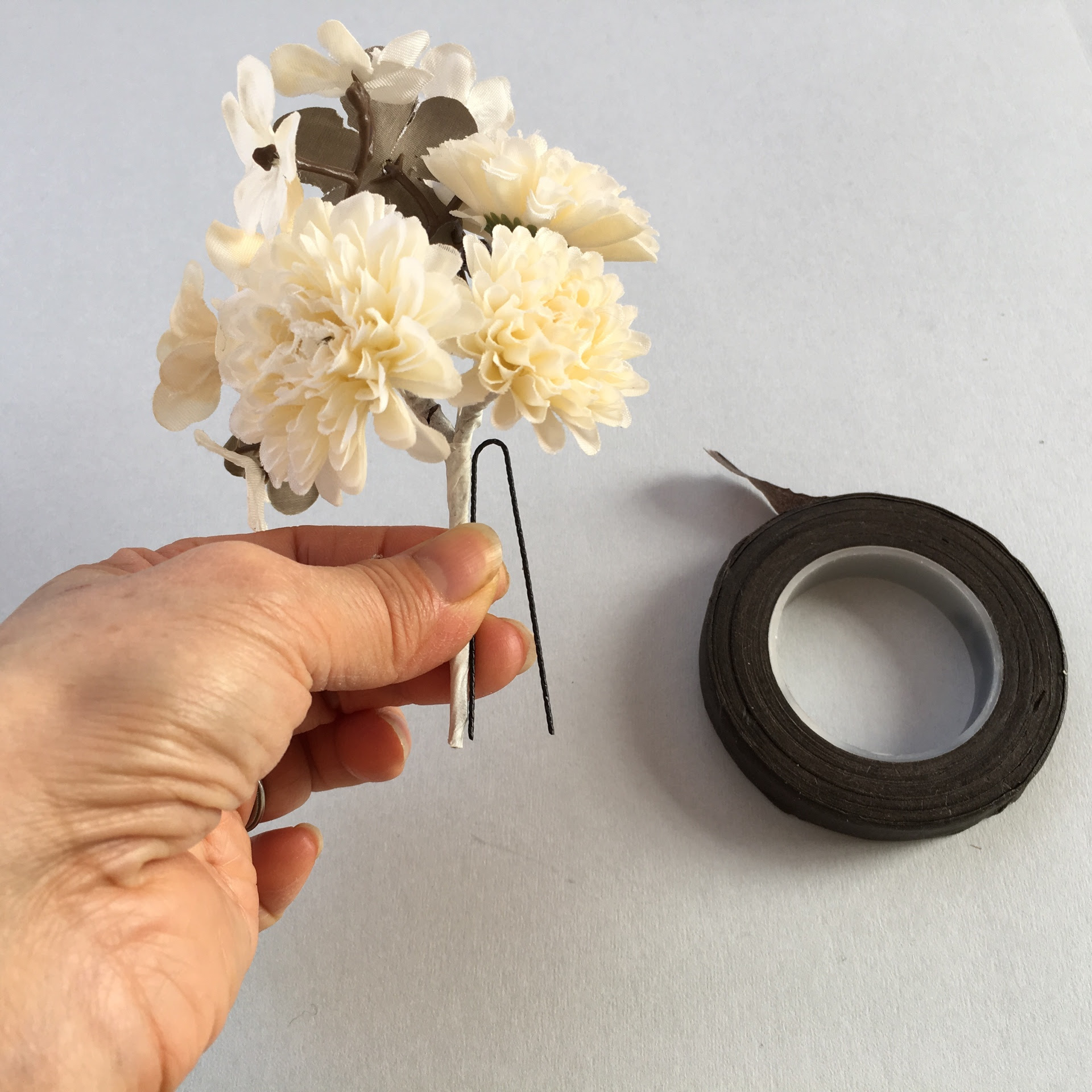 おかしいです ヘッドドレス 作り方 花 100 で最高の画像
