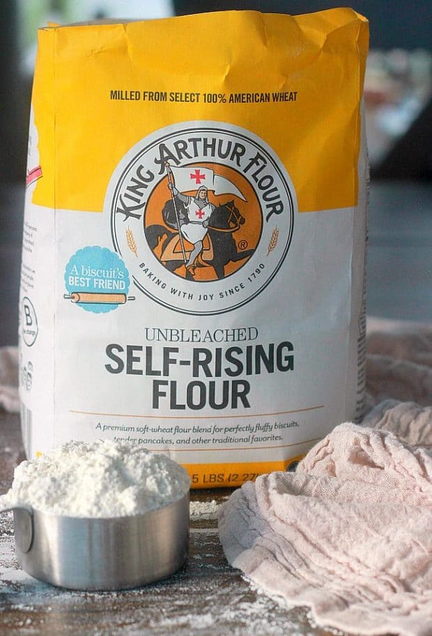 This makes self rising flour great for pancakes and many baked goods where protein content isn't that important, but terrible for making bread. Self Rising Flour How To Substitute Baker Bettie