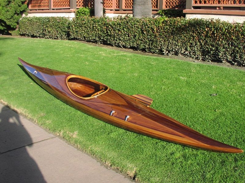 Fishing Boat: Kayak cedar strip plans