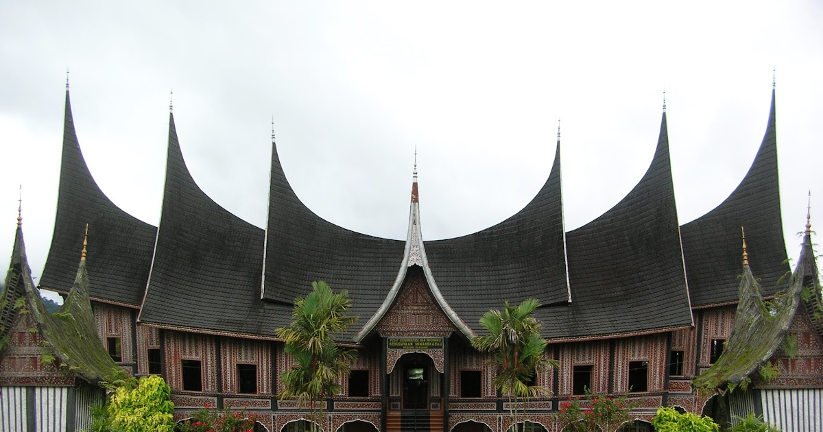 Gambarnesia: [image] Mewarnai rumah adat minangkabau 