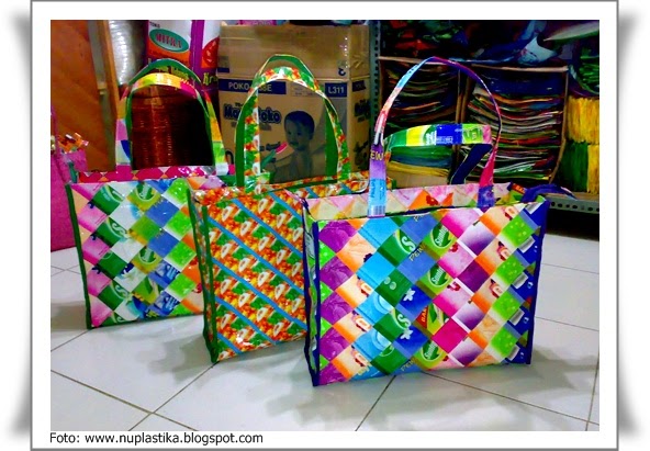 Cara Membuat  Tas  Dari Bahan  Plastik Sekilas Bahan 