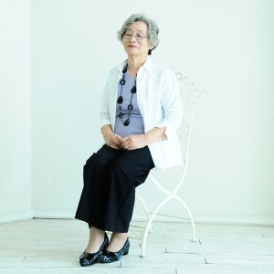 ラブリー70代 女性 ファッション コーディネート ファッショントレンドについて
