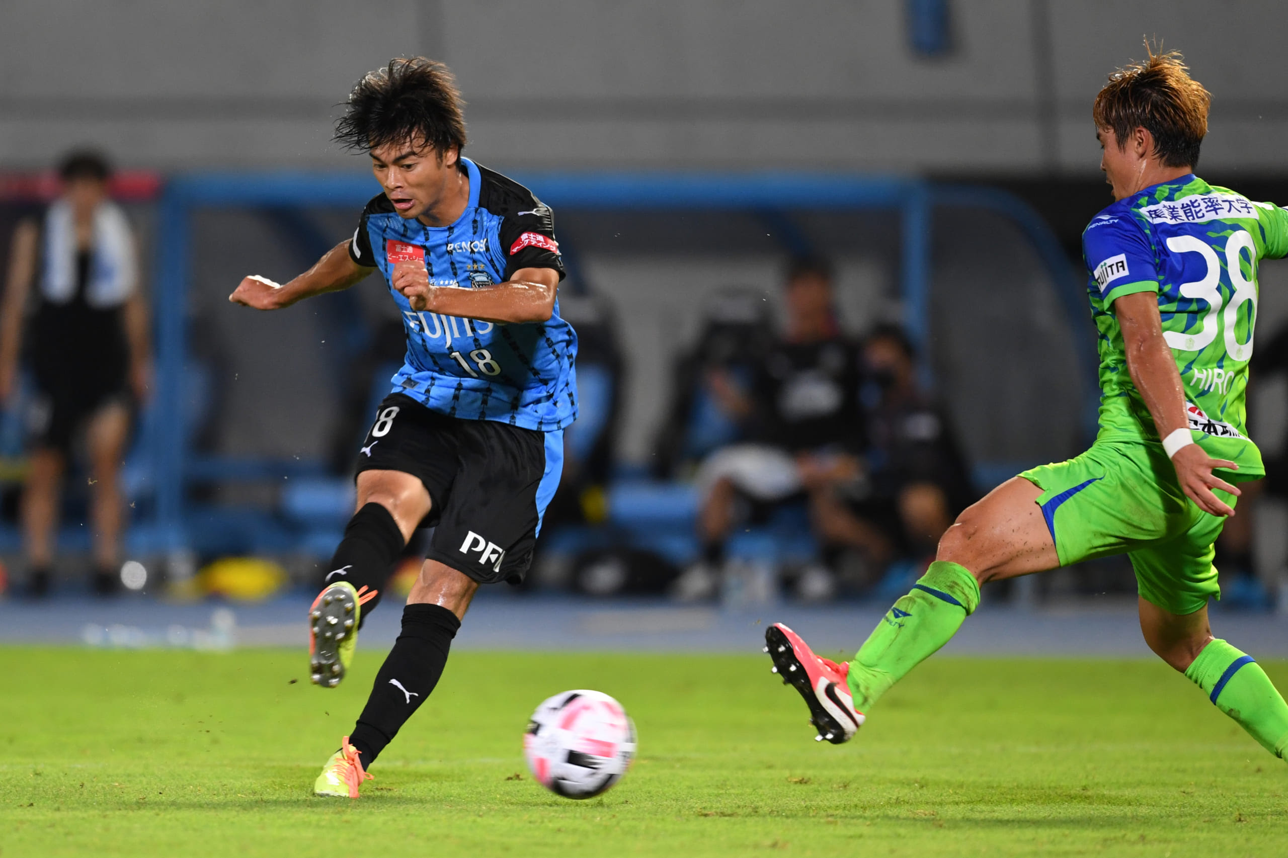 0以上 川崎 フロンターレ 三苫 薫 壁紙
