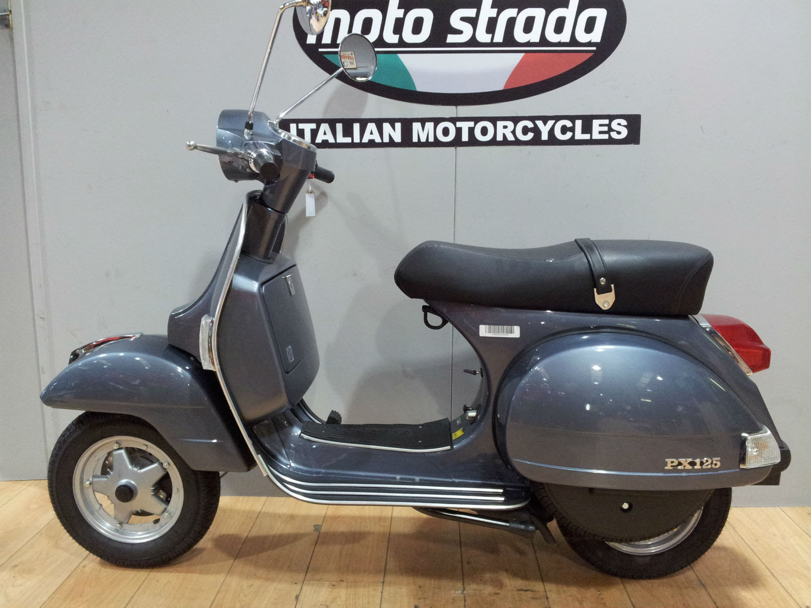 Vespa Strada