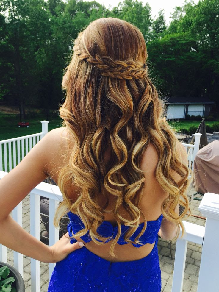 Simple to follow, you can breeze through your favourite updo or easily create a. 21 Most Glamorous Prom Hairstyles To Enhance Your Beauty Haircuts Hairstyles 2021