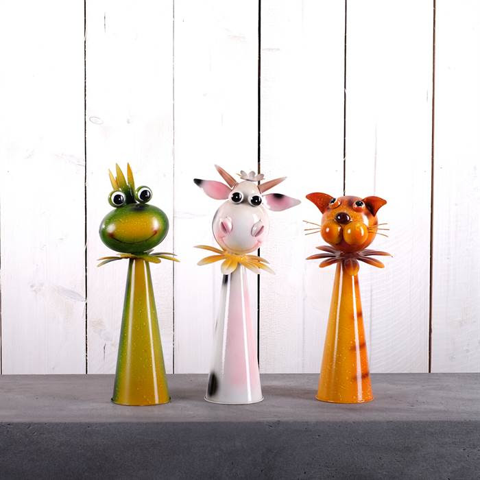 Für besondere sammlerfiguren eignen sich vitrinen mit einer großen glasfront, um nur einige möglichkeiten zu benennen. Witzige Gartenzaun Deko Fur Den Sommer Create Your Life