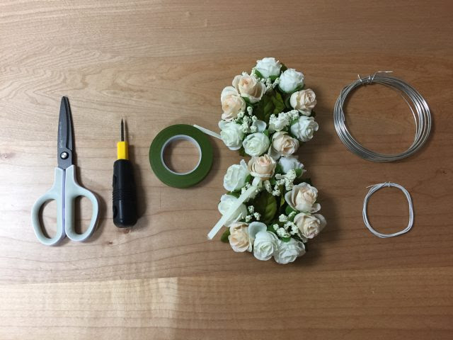 すべての美しい花の画像 ラブリー花 かん むり 作り方 100 均