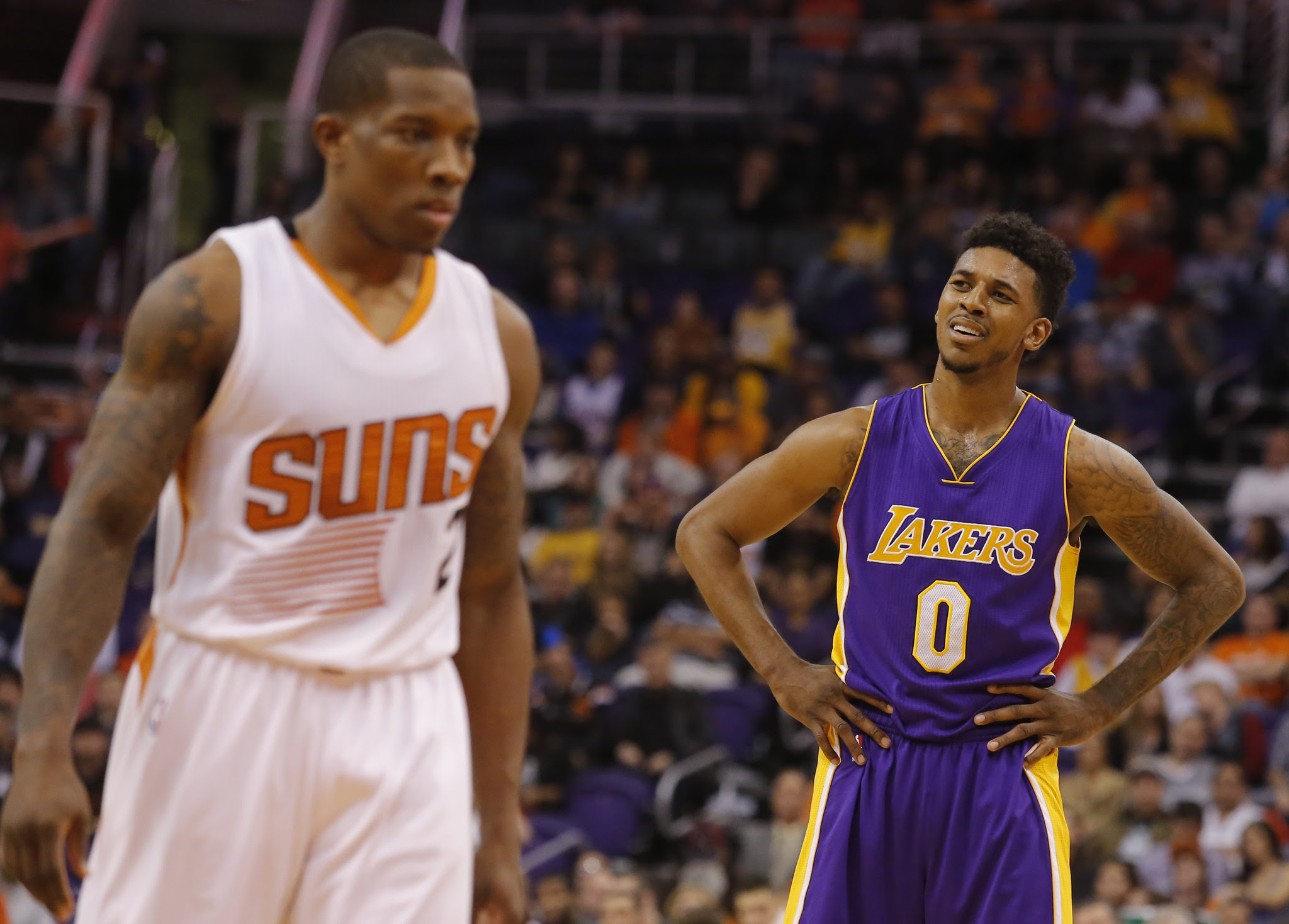 Lakers aren't all there, making loss to Suns a little more painful