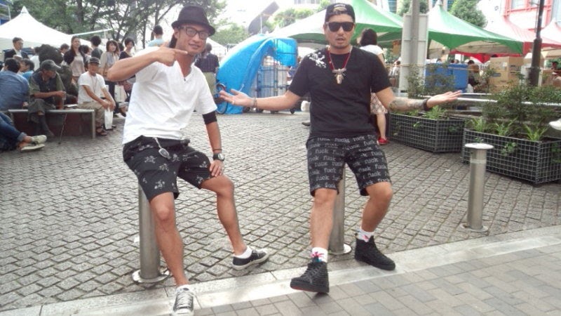 池袋 フローレンス 13 Hokt Forgeeets