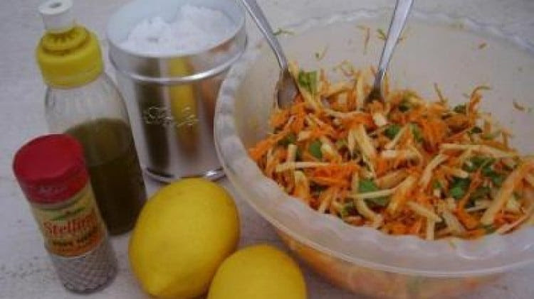 Si tratta di ingredienti economici e di facile. Antipasto Di Surimi A Julienne Le Vostre Ricette Cookaround