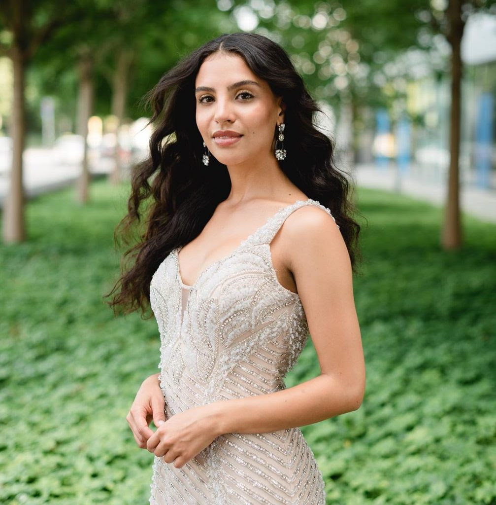 Vietnam, thuy hoang nigeria, olutosin araromi albania, cindy marina croatia, mia rkman portugal. Miriam Rautert Is Miss Universe Germany 2019 Missosology