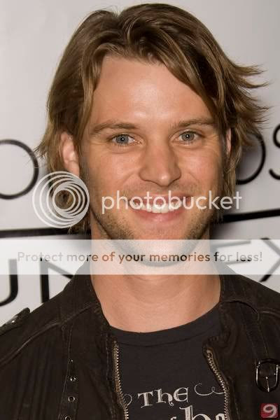 Gents Hair Styles: Get Jesse Spencer Shaggy Hair Style