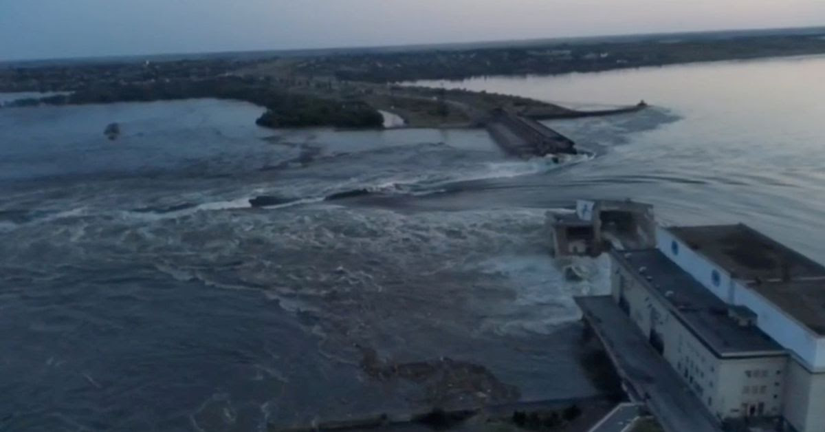Photo showing Unkranian-Russian dam breach.
