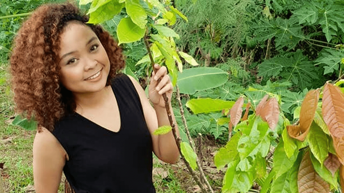 As articulated in the video below, the goal of the project is to find out which genes need to be altered, through genetic engineering or science buddies staff. Filipina Chef Louise Mabulo Wins Un Award For Cacao Project