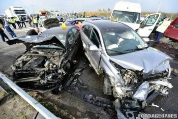 Caramabol pe autostrada soarelui pe drumul spre mare. Accident In LanÅ£ Pe Autostrada Soarelui Soldat Cu 4 MorÅ£i Si Peste 50 De RÄƒniÅ£i InformaÅ£ia Zilei