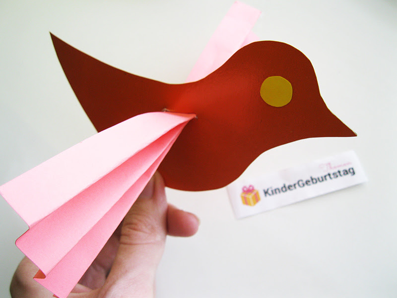 Weitere ideen zu bastelvorlagen weihnachten, weihnachten, basteln weihnachten. Vogel Basteln Aus Papier Einfache Anleitung Und Vorlage Fur Kinder