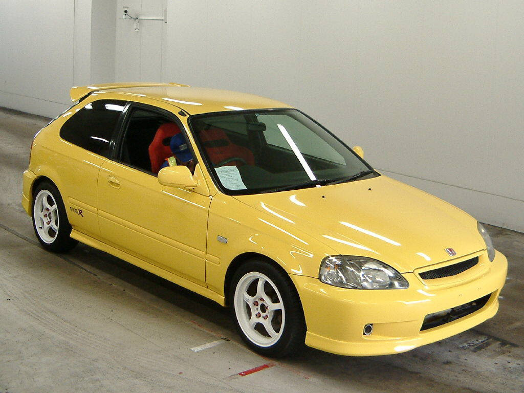 Yellow Honda Civic Type R Ek9