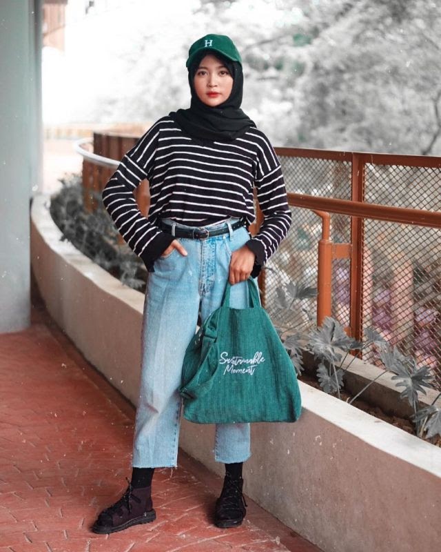 15+ Penting Warna Jilbab Yg Cocok Untuk Baju Hitam