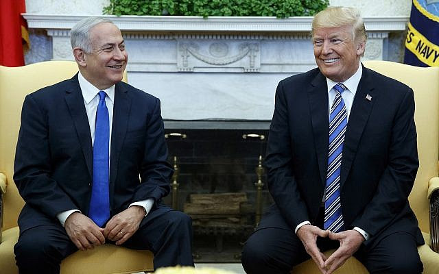 US President Donald Trump (right) meets with Prime Minister Benjamin Netanyahu, in the Oval Office of the White House, March 5, 2018, in Washington. (AP/Evan Vucci)