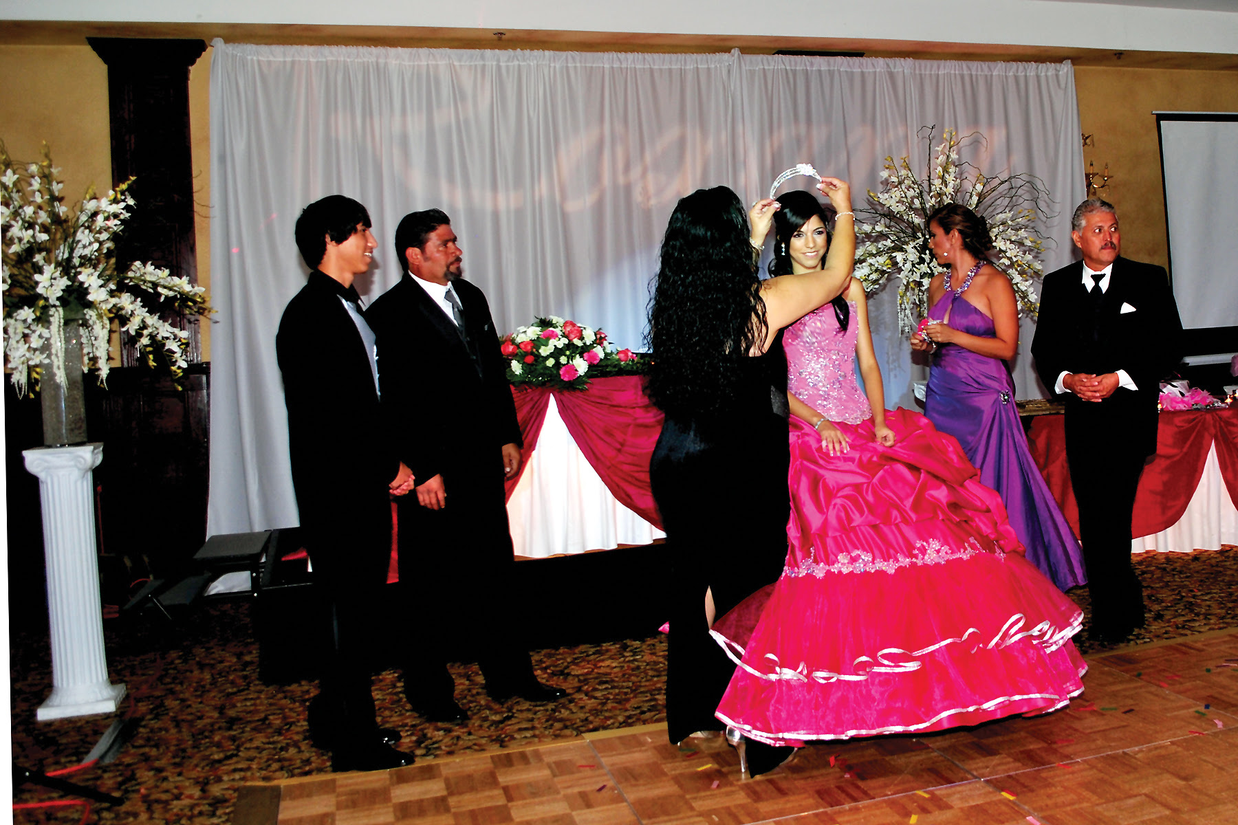 We'll also provide some helpful tips so that your gift will be well received. Quince Gifts And Their Meanings My Quince
